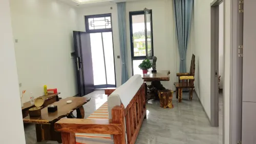 Lanshanju Homestay - 2-Star