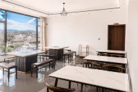 Dali Eryuan De Ne Homestay - servizio colazione