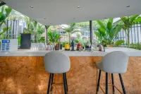 Shanhe Observation of Nature Thermal Spring Aesthetic Space - bar