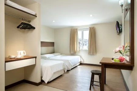 Fenix Inn Отели рядом с достопримечательностью «Дворец султанов Малакки»