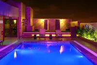 Excelsior Hotel Downtown - piscina