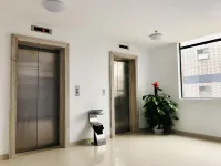 Pingguo Peixian International Hotel