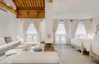 li quan mo shang hua kai Hotels in Liquan
