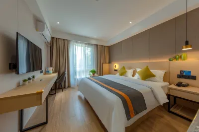 그린트리 인 호텔（자싱 난후 매이완제 난후 관광단지） Dressing Table of Xi Shi in Jinming Temple 주변 호텔