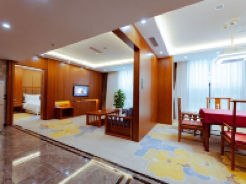 青川云祥大酒店 - 豪华套房