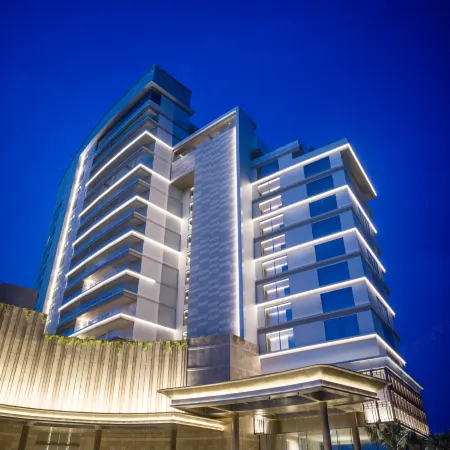 Hoiana Hotel and Suites