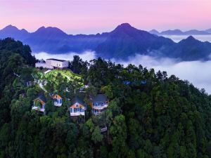 Yinxin'gu Treehouse Hotel