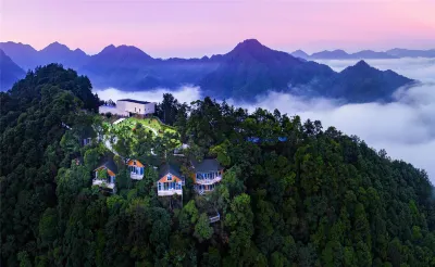 Yinxin'gu Treehouse Hotel