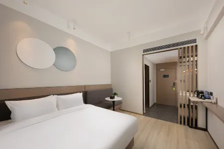 Rezen Rulin Hotel (Qingdao West Coast) Отели рядом с достопримечательностью «Tangdao Bay Coastal Park»