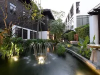 Rarin Jinda Wellness Spa Resort Hotels near Wat Gate