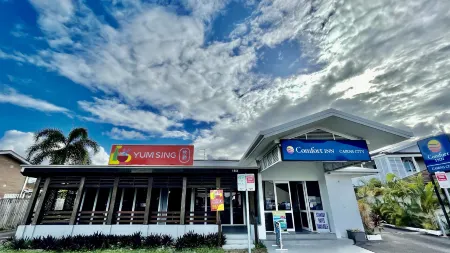 Comfort Inn Cairns City Отели рядом с достопримечательностью «Cairns Regional Gallery»