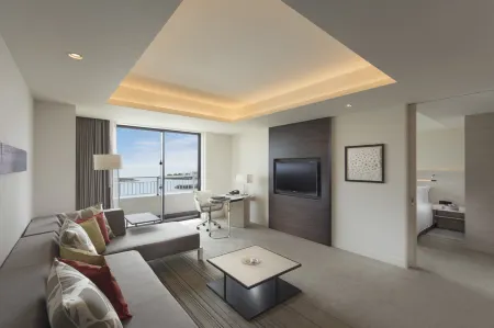 Hilton Okinawa Chatan Resort