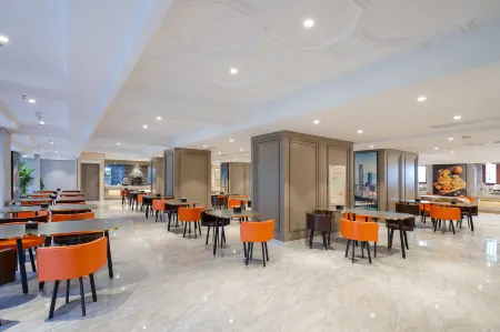 Vienna International Hotel（Shijiaz Railway Station） Отели рядом с достопримечательностью «Hebei University of Science and Technology»