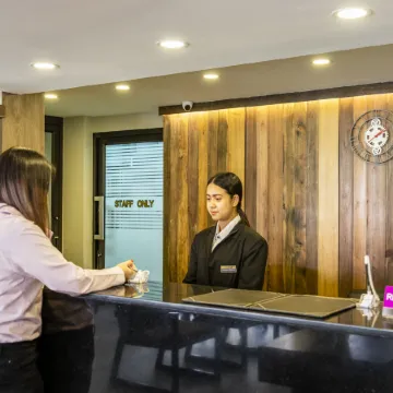 Livotel Express Hotel Ramkhamhaeng 50 Bangkok - No Parking