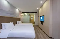 HanTing Hotel (Nanjing Chaotian Palace Hujunan Road) Hotels in Nanjing