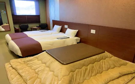 Hotel Kuretakeso Takayama-Ekimae Отели в г. Такаяма