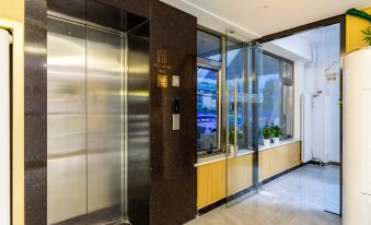 CHEERMAY HOTELS (Beijing Tiantongyuan North Metro Station)