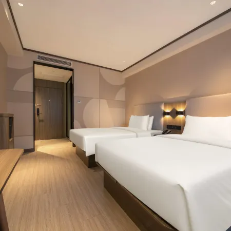 HanTing Hotel (Wuhan Wansongyuan Wangjiadundong Subway Station) Отели рядом с достопримечательностью «Начальная Школа Авиадороги»