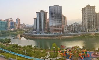 Lianzhou Dumpling Apartment