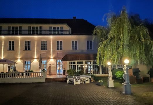 3. 호텔 데어 린덴..