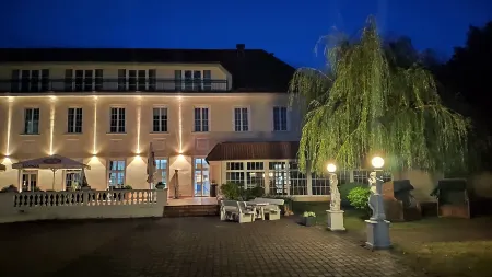 Hotel der Lindenhof