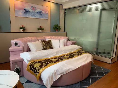 Elegant Restaurant Hotel, Yudong