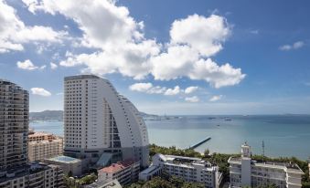 Sanya Bay 9 · City Sea Seascape Home (coconut dream long corridor)