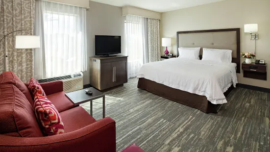 Hampton Inn & Suites Palm Desert