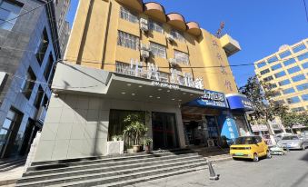 Huangchuan Huaxing Hotel