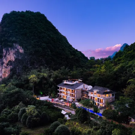 Yinxin Valley Net Red Travel Photography and Hot Spring Resort (Yulong River Scenic Area Store)