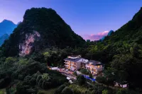Yinxin Valley Net Red Travel Photography and Hot Spring Resort (Yulong River Scenic Area Store)