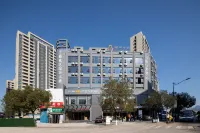 Elong Me Anlai Hotel (Wenzhou Medical University First Affiliated Hospital) Hotel in zona Towering Big Ancient Tree