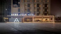Atour  Hotel, Wutongjie Station Zhengzhou University Отели рядом с достопримечательностью «Читать новый лист»