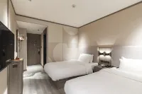 如家飯店(泰州濟川東路萬達廣場店) 南京理工大學泰州科技學院附近的飯店