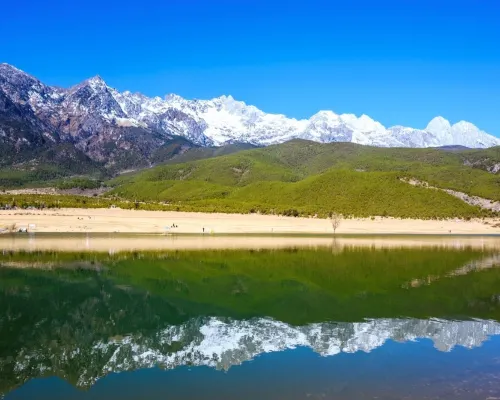 Lijiang Chiliu Art Hotel بالقرب من الفندق Photos