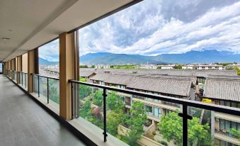 Lijiang Jinlin Howard Johnson Hotel (Shuhe Ancient Town Shop)