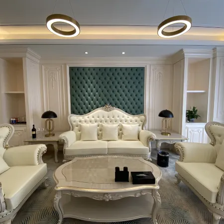 Yuerong Kingmax Hotel