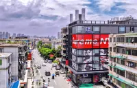 FENK ATTITUDE HOTEL（Guangzhou Railway station） Hotel in zona Guangzhou Huada Foreign Languages and Trade Specialized College