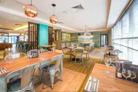 班博裡中心（城堡碼頭）普瑞米爾飯店 - 早餐