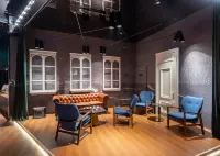 Robin Nobin Tianjin Airport