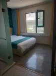 six luck hotel