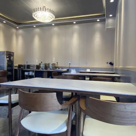 Pulan North Sichuan Hotel