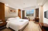 Xingji Hotel - con vistas a la montaña