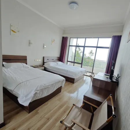 Yongren Sunrise Fangshan Hotel