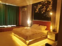 Meet the Light Luxury Apartment