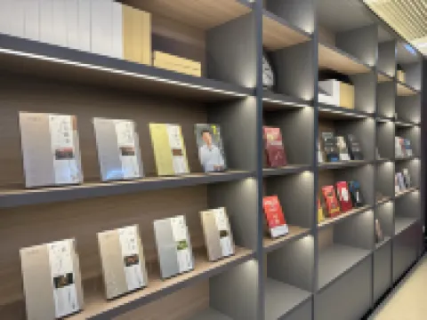 Holiday hotel Hotels in Xinmin