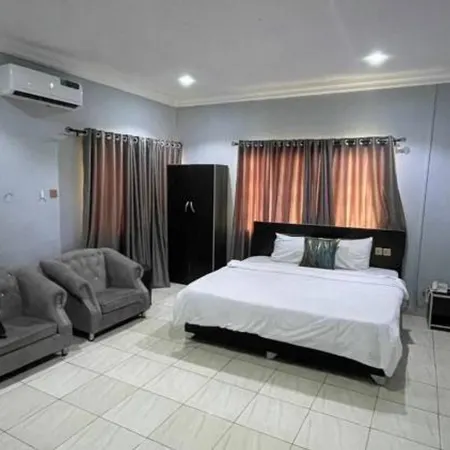 99 Apartment and Lounge Ltd