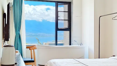 Dali Guibird Seaview Villa