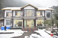 溪山雲舍（張家界森林公園景區店） 袁家界景區-長壽亭附近的飯店