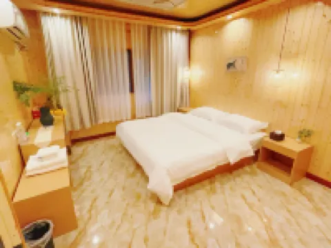 Zhaoyeqing Homestay (Zhaoxing Dongzhai) Hotels in Liping